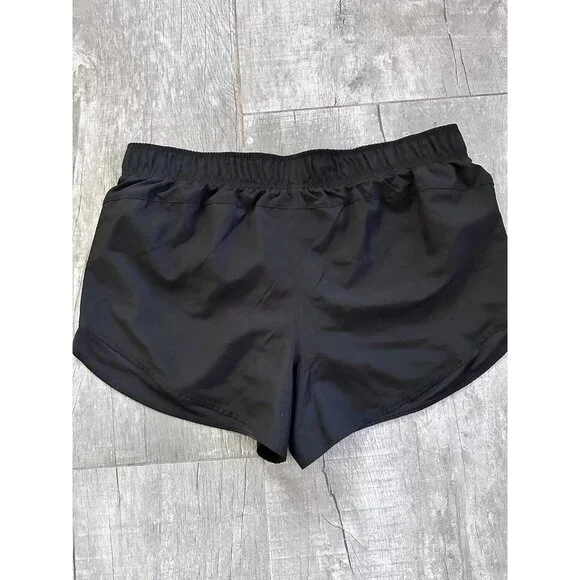 Athletic Works Women’s Plus Size Shorts XXL(20) Black  Elastic Waist with pocket - Picture 2 of 5